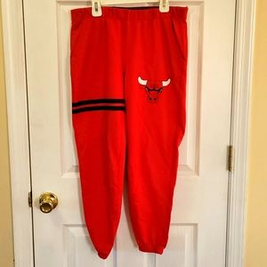 Women's Chicago Bulls Capri Joggers